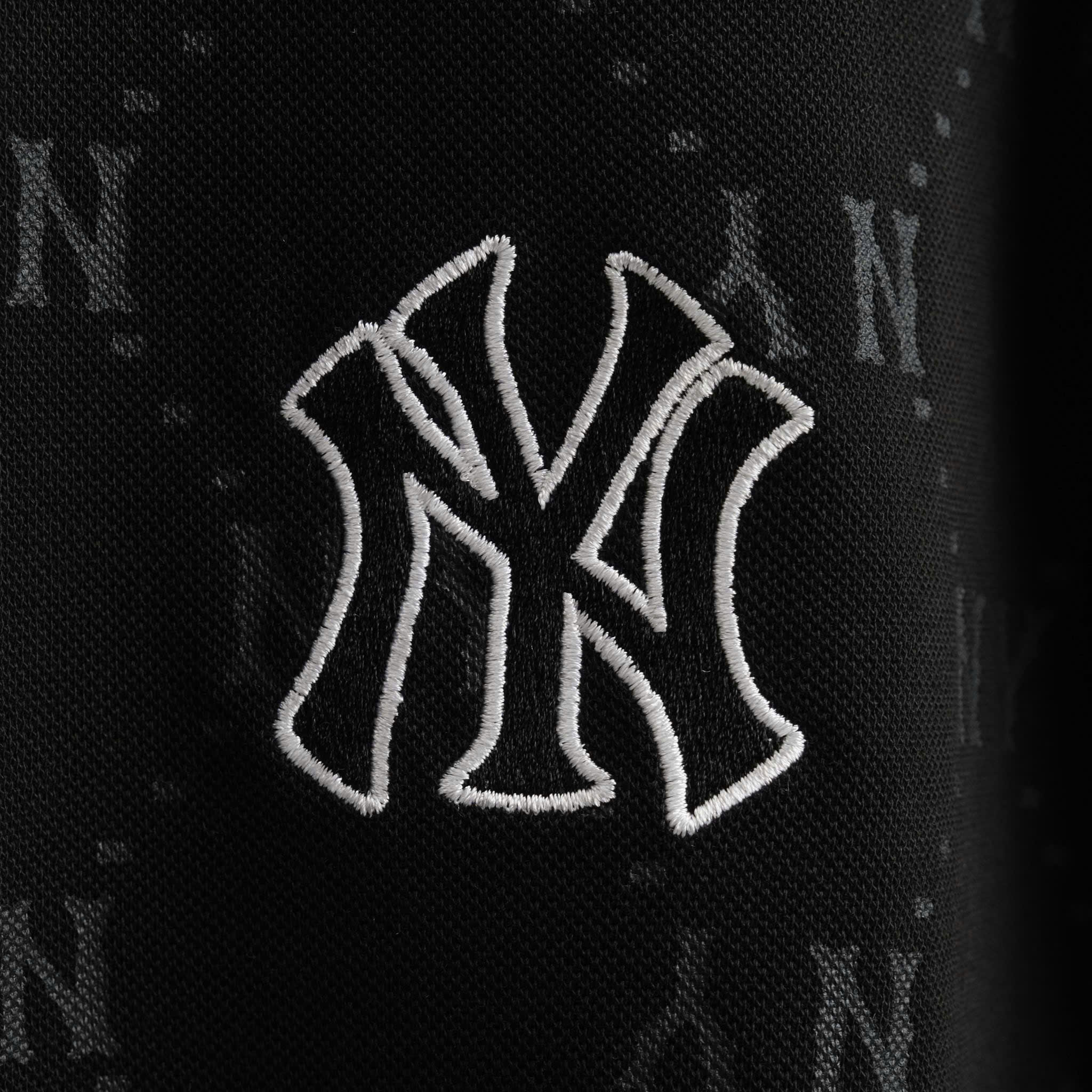 1958 - Áo Polo New Era NY - Đen Monogram Viền Cổ Trắng [HÀNG CHÍNH HÃNG]