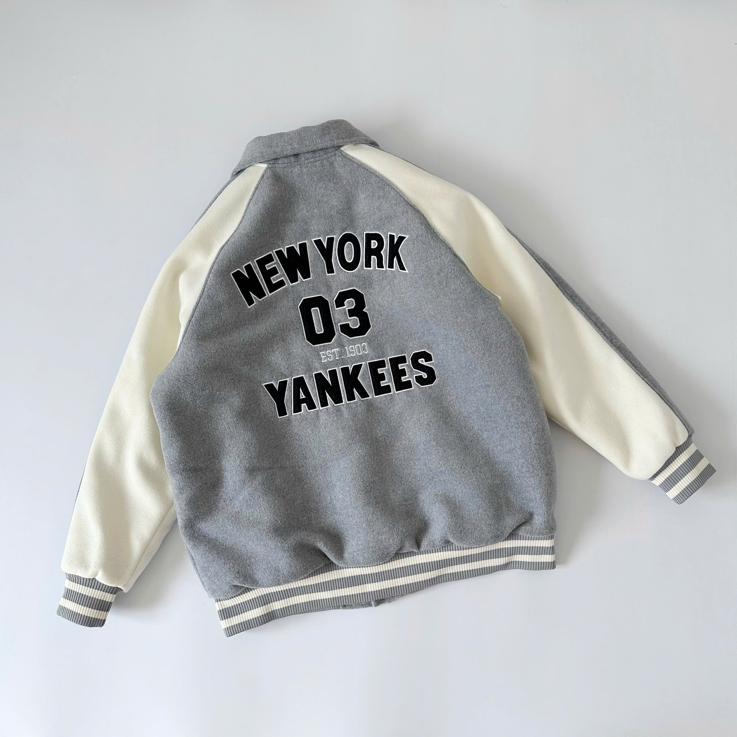 1971 - Áo Bomber New Era Nỉ New York Yankee - Xám Tay Trắng NY 03 [HÀNG CHÍNH HÃNG]