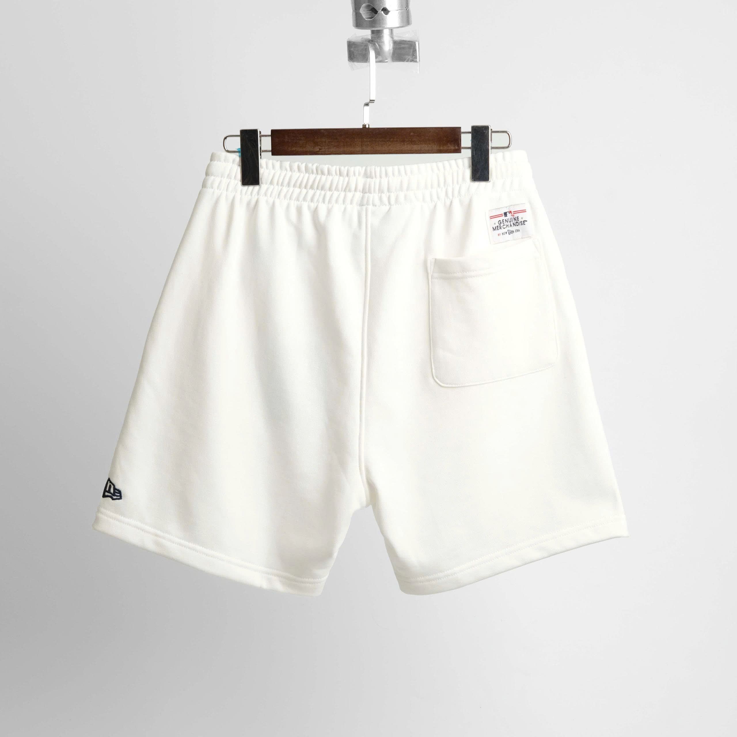 2069 - Quần New Era LA Baseball Mini Trắng [HÀNG CHÍNH HÃNG]