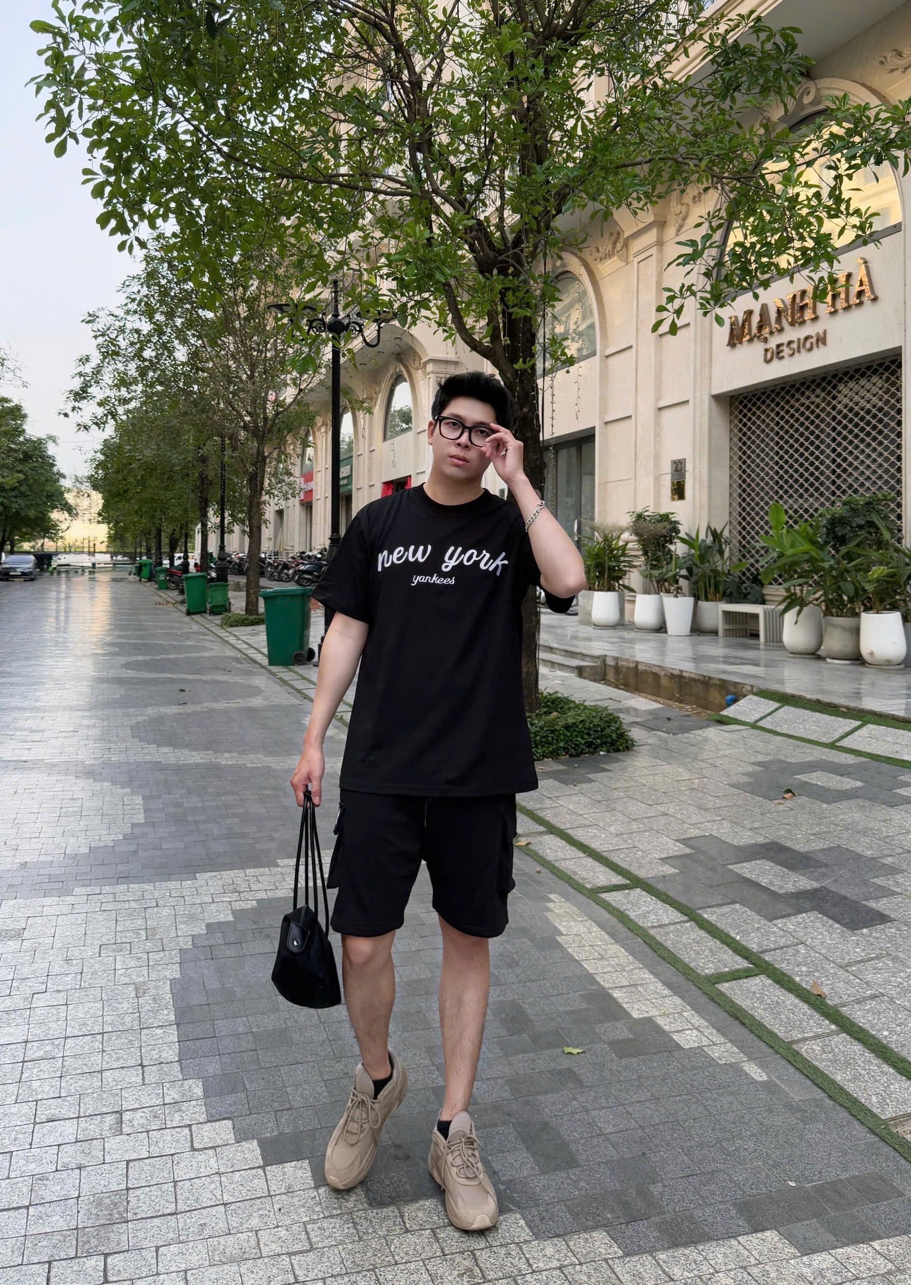 2145 - Áo New Era New York Yankee Thêu Đen [HÀNG CHÍNH HÃNG]