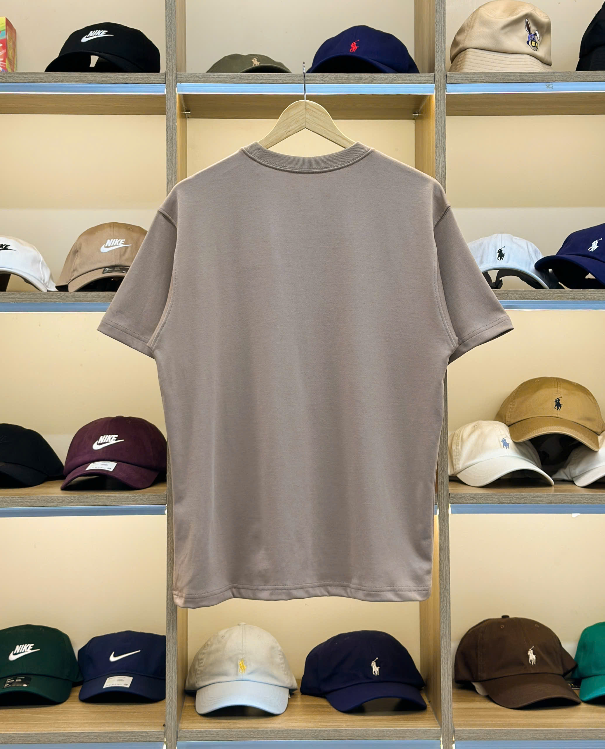 2739 - Áo New Era NY New York Thỏ Mono Nâu [HÀNG CHÍNH HÃNG]