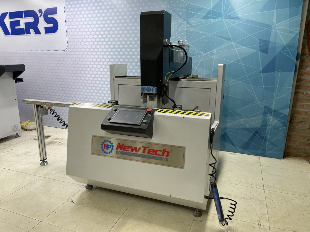 Máy Phay Khóa CNC HP01-FKCNC-800