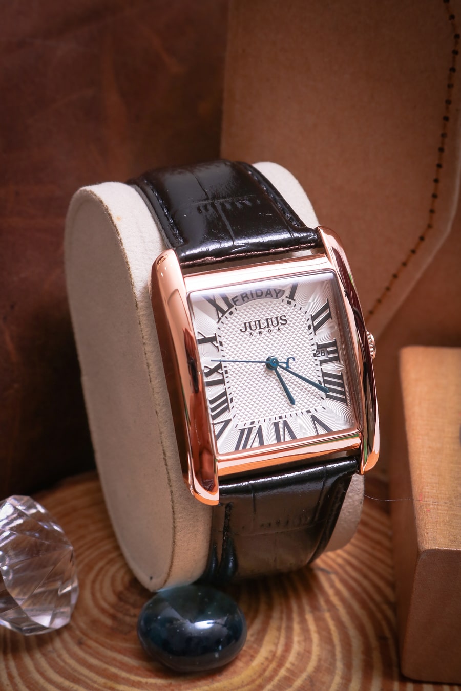 Đồng Hồ Nữ JA-1398D Julius Hàn Quốc Dây Da (Đen)