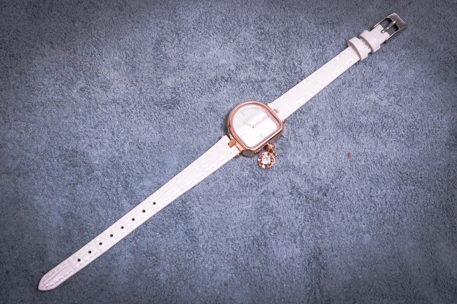 Đồng Hồ Nữ JA-1394A Julius Hàn Quốc  (Trắng)