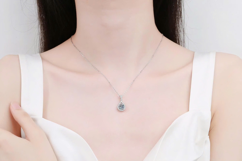 Dây Chuyền ESME ESHK011 Kim Cương Đá Moissanite Bạc 925 Xi Kim 5 lớp