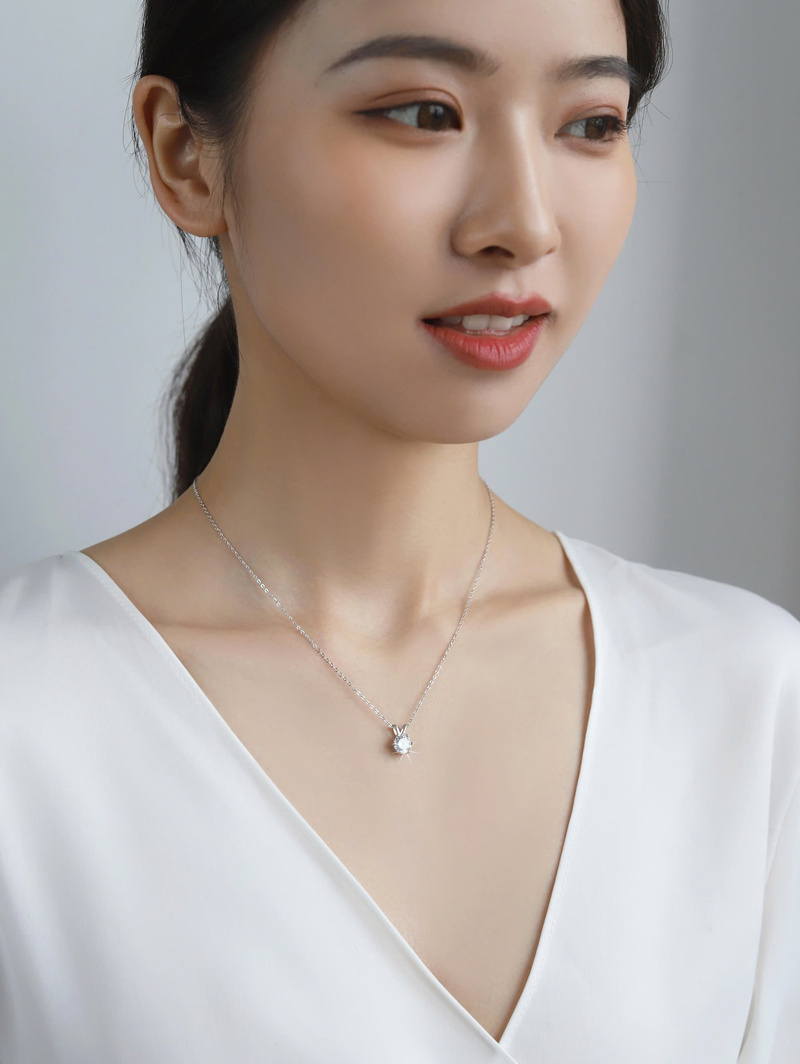 Dây Chuyền ESME ESHK010 Kim Cương Đá Moissanite Bạc 925 Xi Kim 5 lớp
