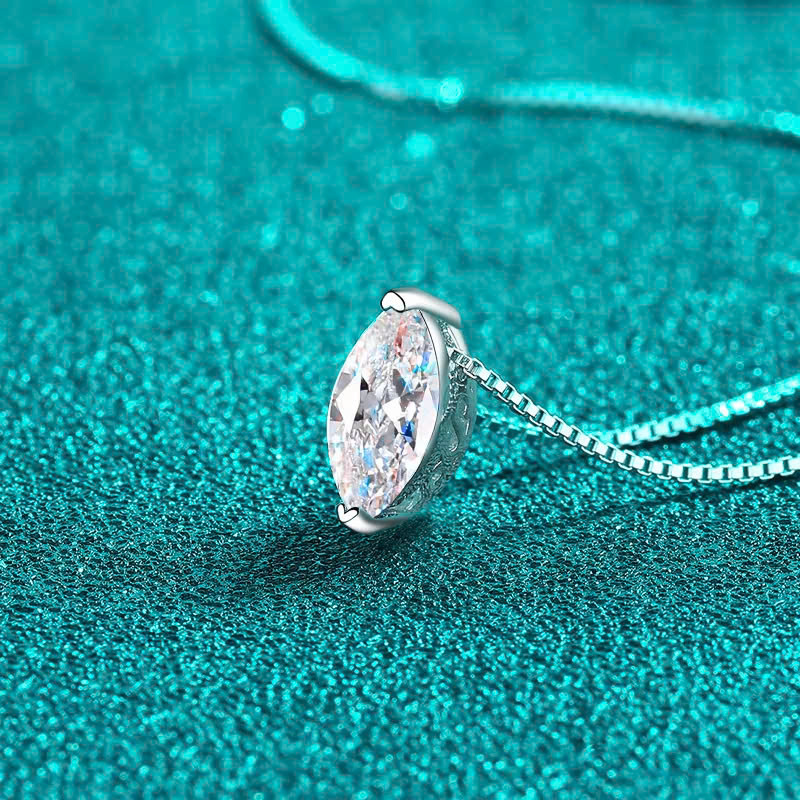 Dây Chuyền ESME ESHK0095 Kim Cương Đá Moissanite Bạc 925 Xi Kim 5 lớp