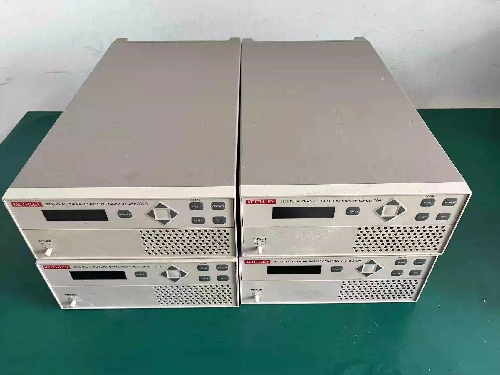 HPM hoàn thành cung cấp dịch vụ cho thuê gần 20 bộ nguồn mô phỏng pin điện thoại Keithley 2306 cho một khách hàng lớn tại Hà Nội