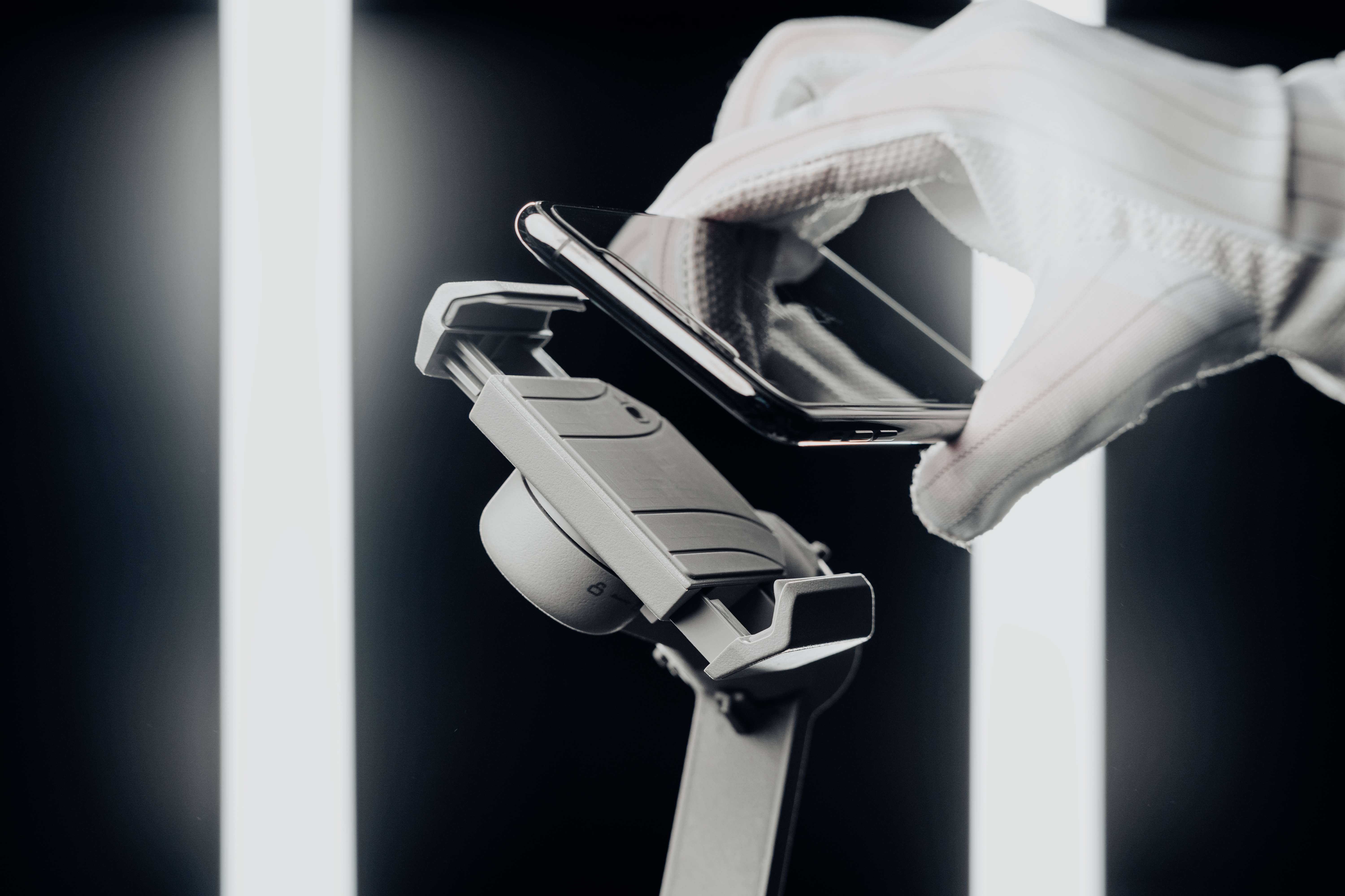 Tay Cầm Gimbal chống rung điện thoại Moza Mini MX2
