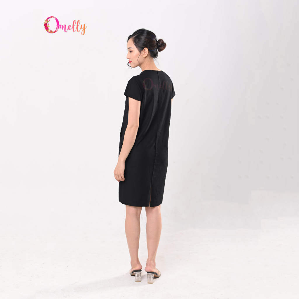 10 mẫu váy đen không chỉ sang mà còn giấu dáng cực khéo