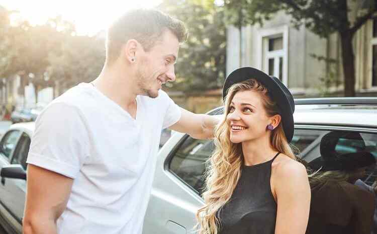 Con Trai Dẻo Miệng Là Kiểu Người Như Thế Nào? Bí Mật Tính Cách Khiến Ai Cũng Dễ Xiêu Lòng