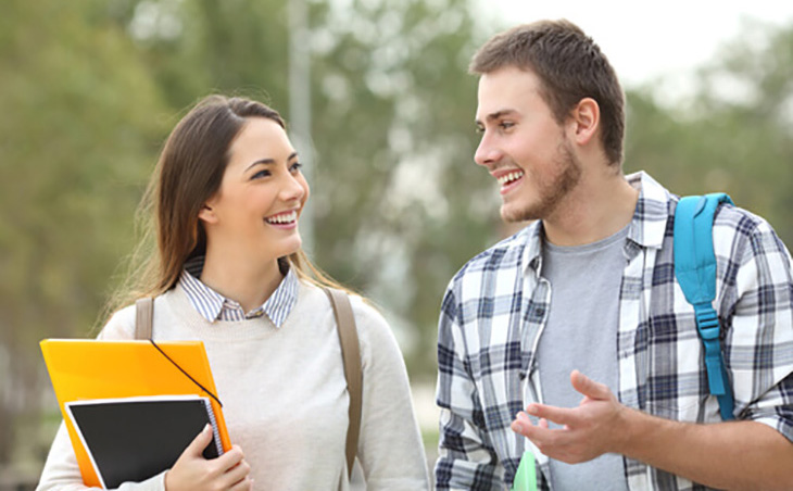 Tính Ga Lăng Là Gì? Những Đặc Điểm Khiến Một Người Đàn Ông Trở Nên Cuốn Hút