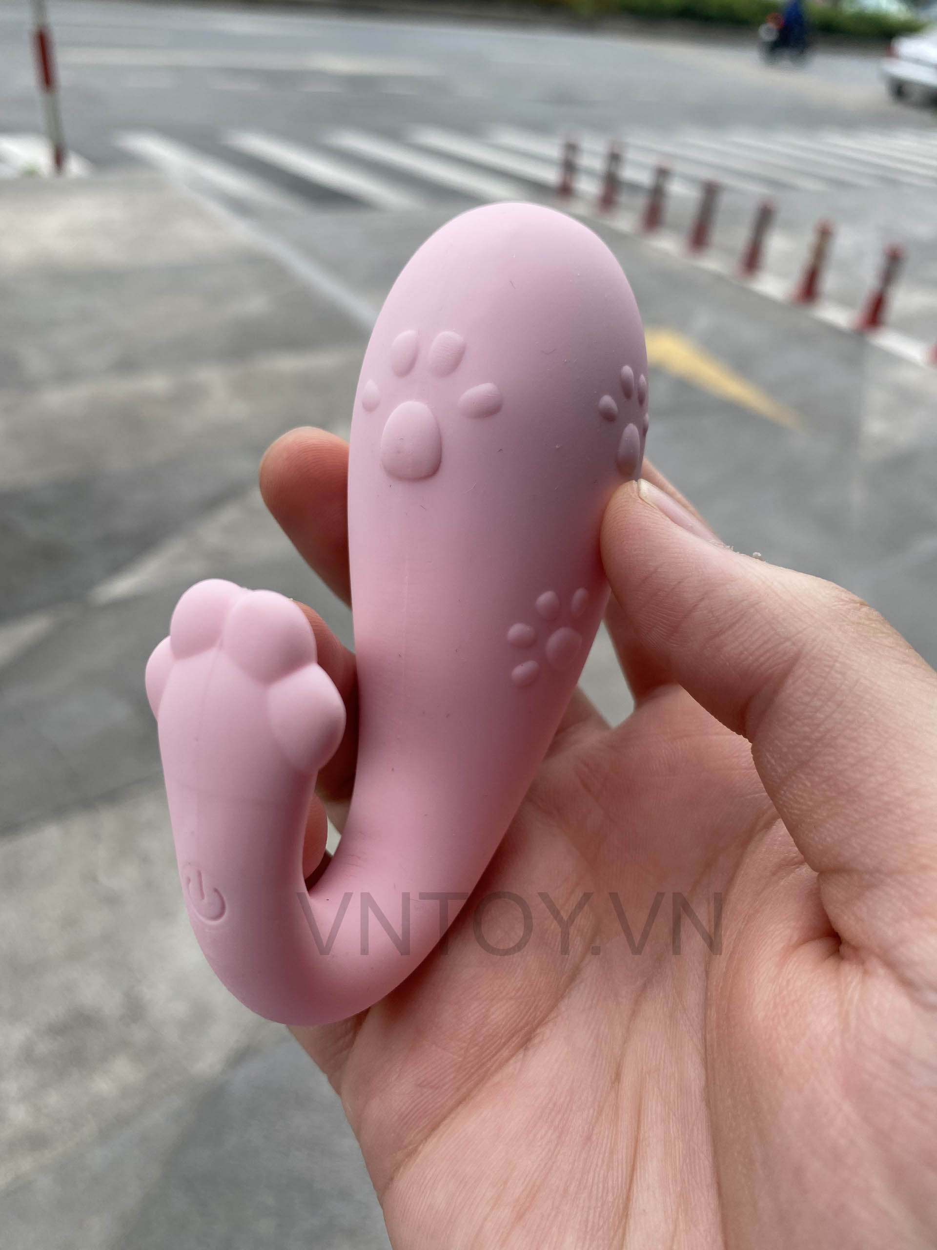 Máy rung cá voi kích thích vùng kín phụ nữ