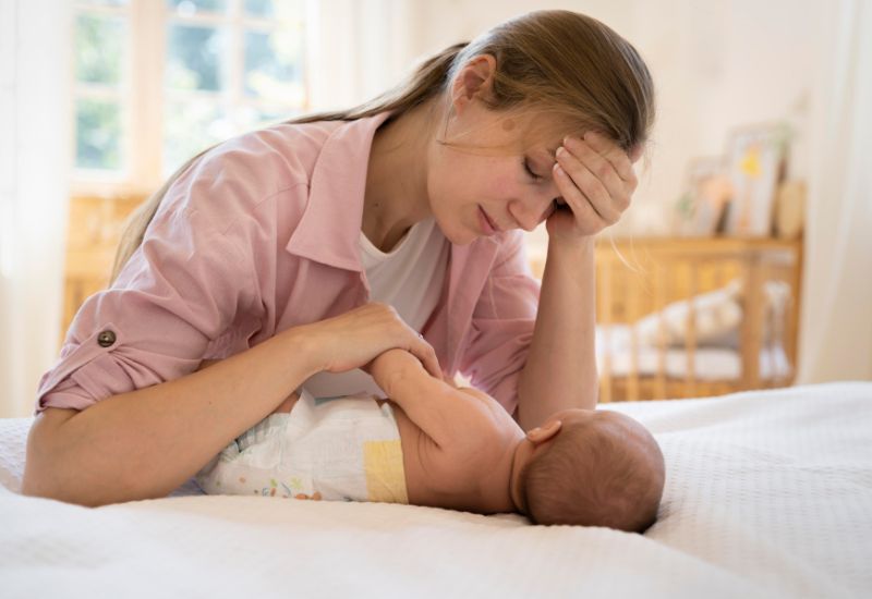 Thời Kỳ Hậu Sản: Hiểu Đúng Và Nhận Biết Những Bệnh Lý Nguy Hiểm Mẹ Dễ Gặp Sau Sinh