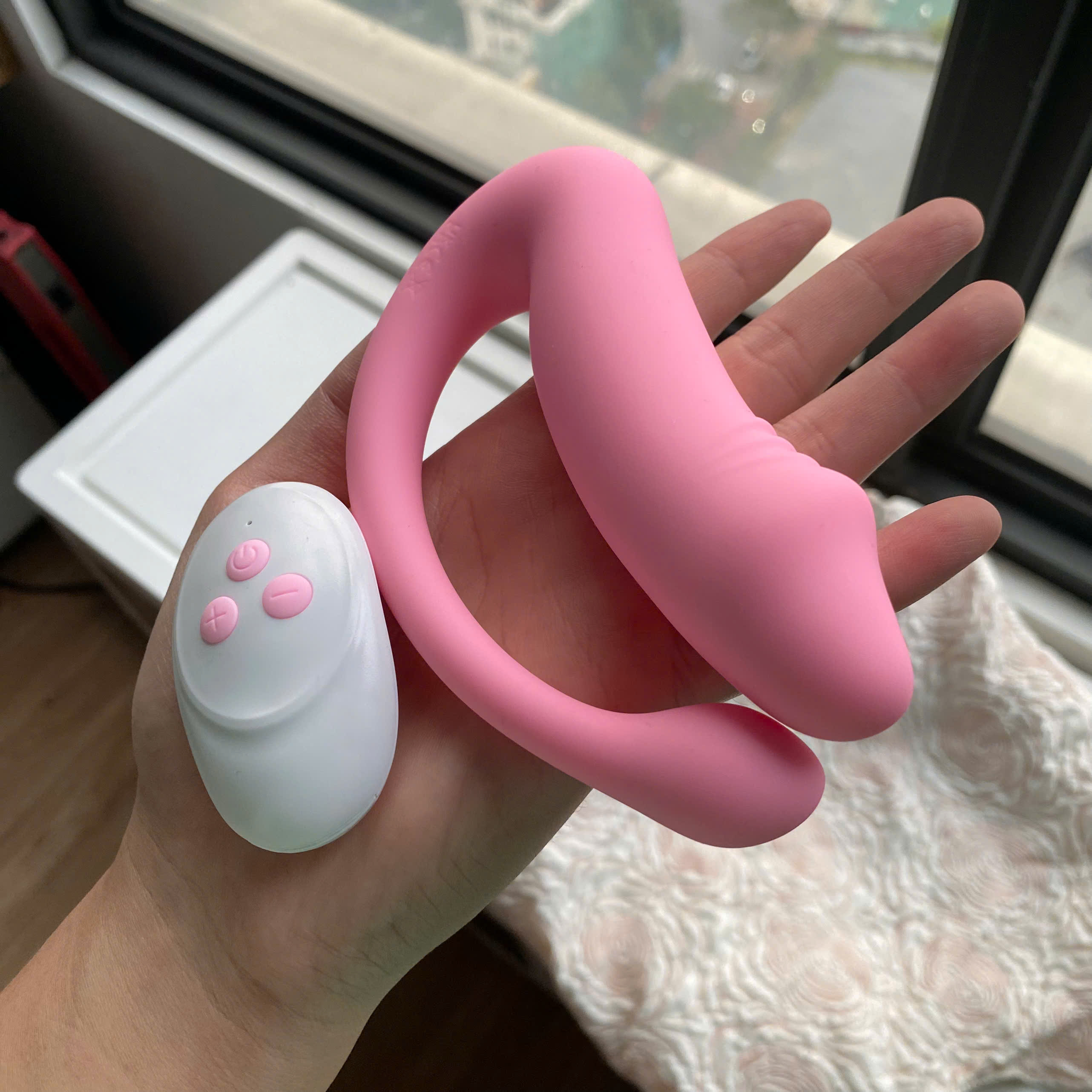 Không cần người thứ ba vẫn thỏa mãn – giải pháp từ sextoy chất lượng