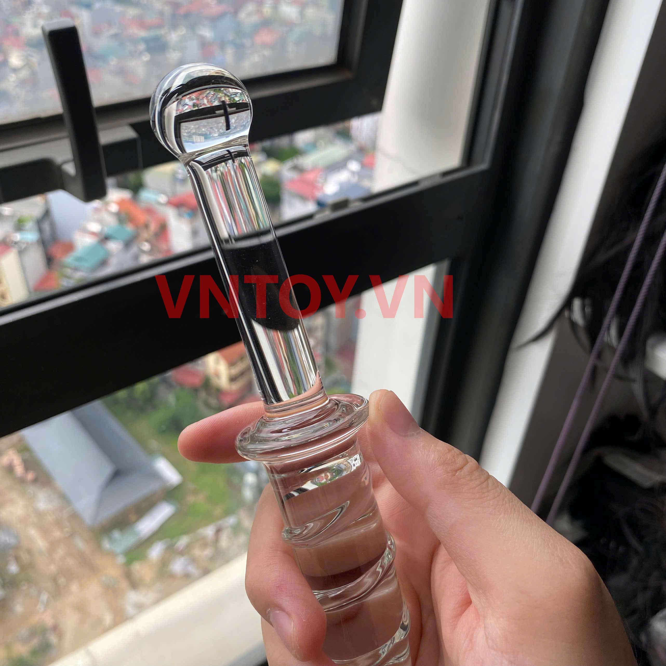 Dương vật giả thủy tinh cao cấp massage điểm G có tay cầm dài