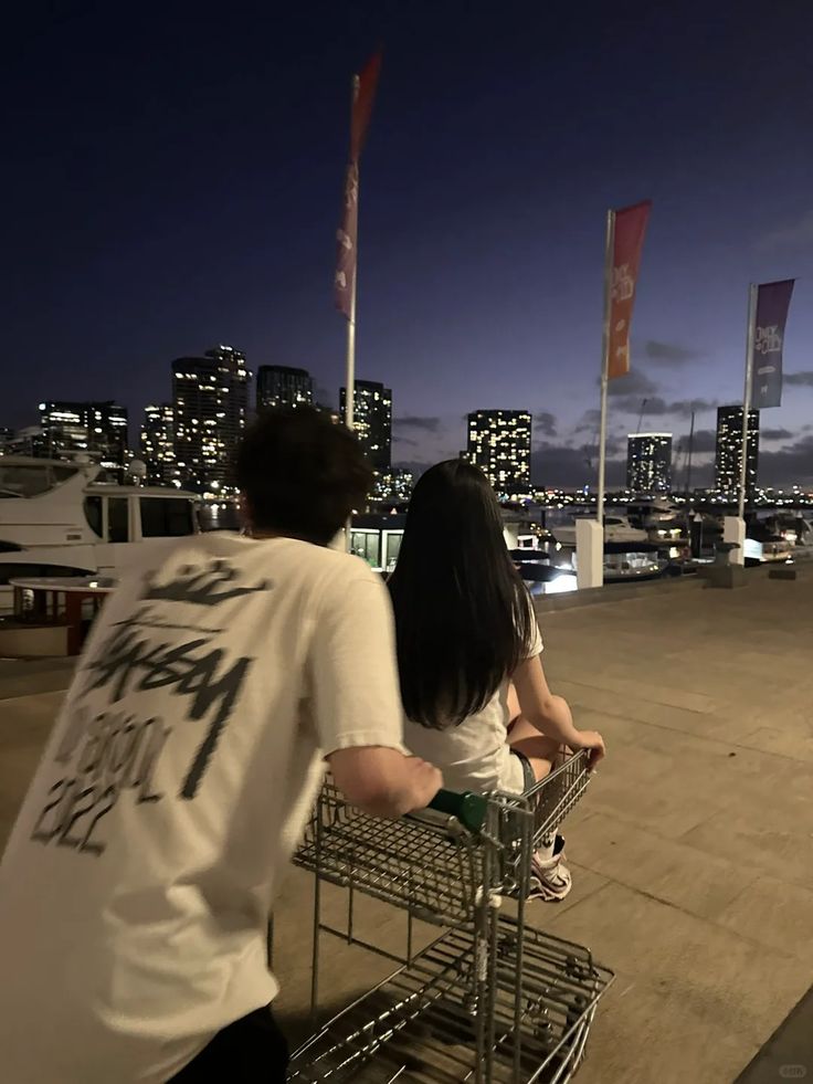 Người Bạn Trai Hoàn Hảo Trong Mắt Chị Em Là Như Thế Nào? Top Đặc Điểm Chị Em Mong Muốn Nhất