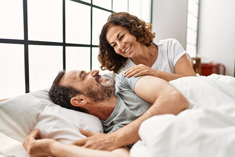 Nhu Cầu Sinh Lý Là Gì? Thay Đổi Theo Tuổi Tác Và Cách Cân Bằng Hiệu Quả