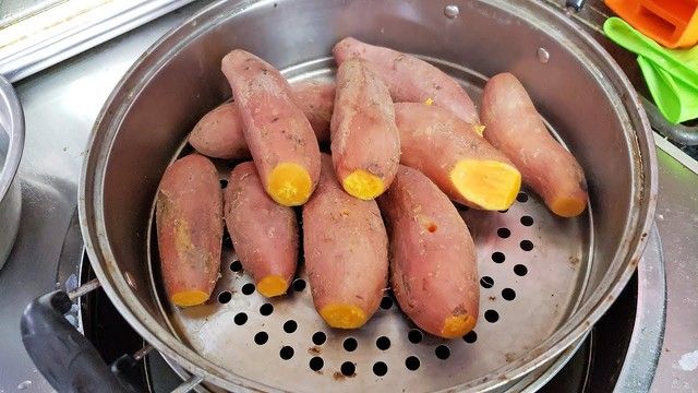 Vì Sao Ăn Khoai Lang Dễ Nổi Mụn? Cách Ăn Đúng Để Da Luôn Đẹp