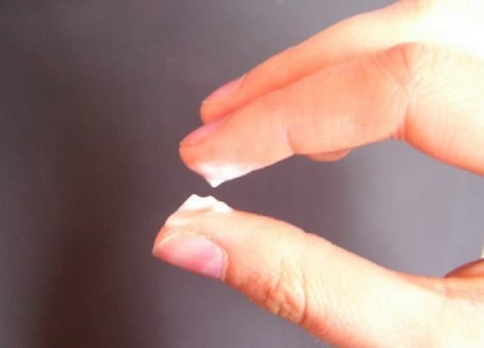 Vùng Kín Có Cặn Trắng Là Gì? Nguyên Nhân Và Cách Xử Lý Đúng Cách