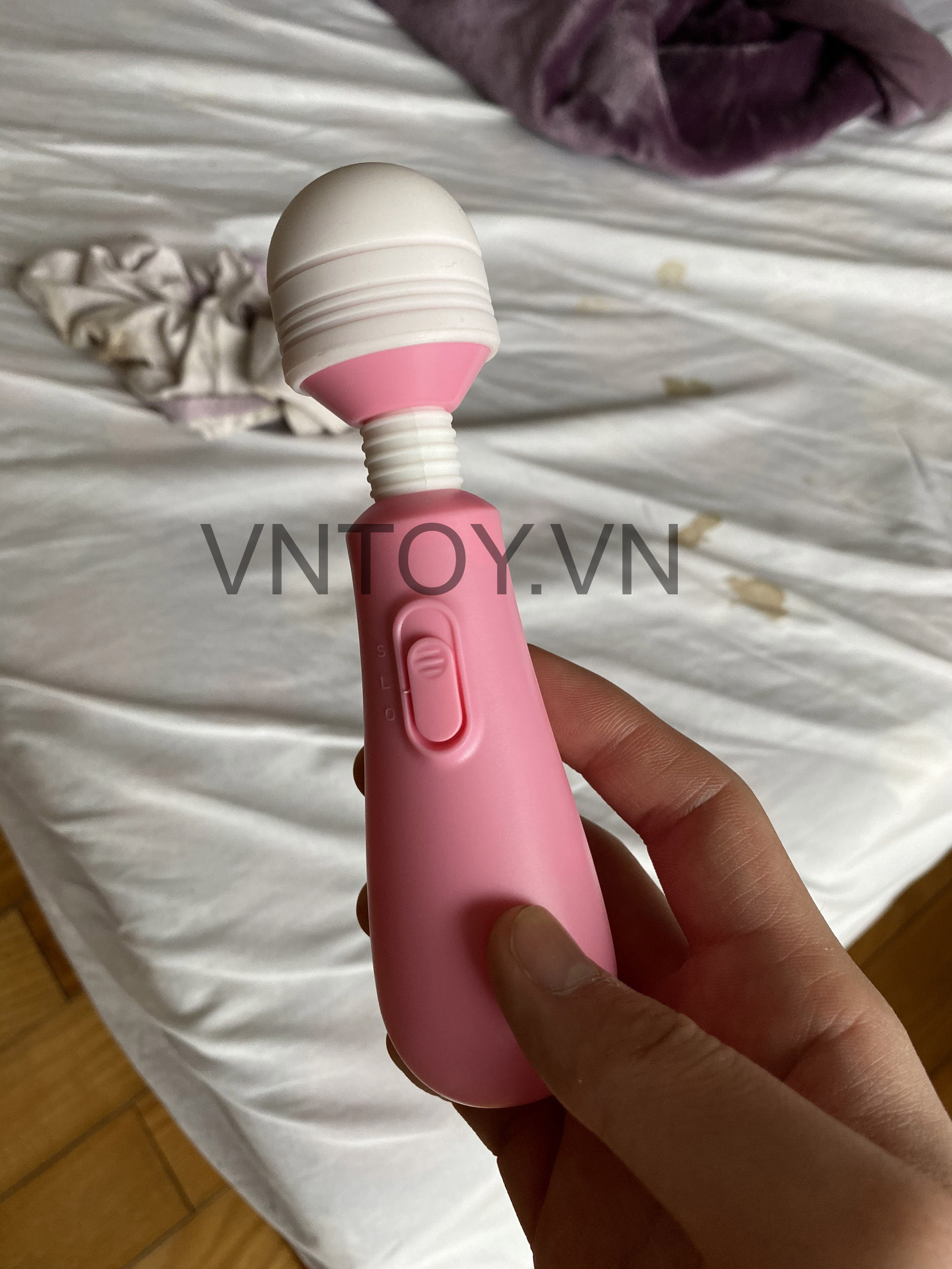 Chày rung cầm tay nhỏ gọn massage âm đạo