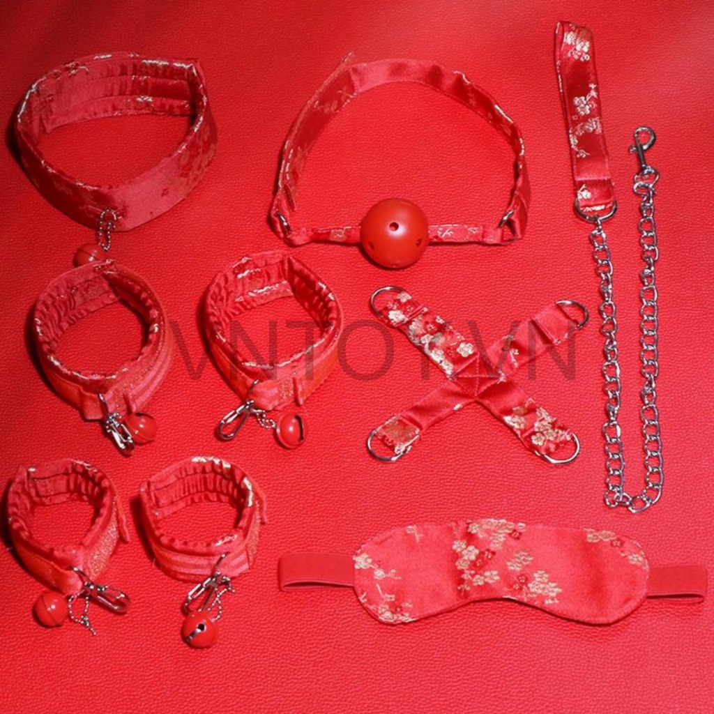 Đồ chơi bạo dâm BDSM 7 món phong cách hoa lá