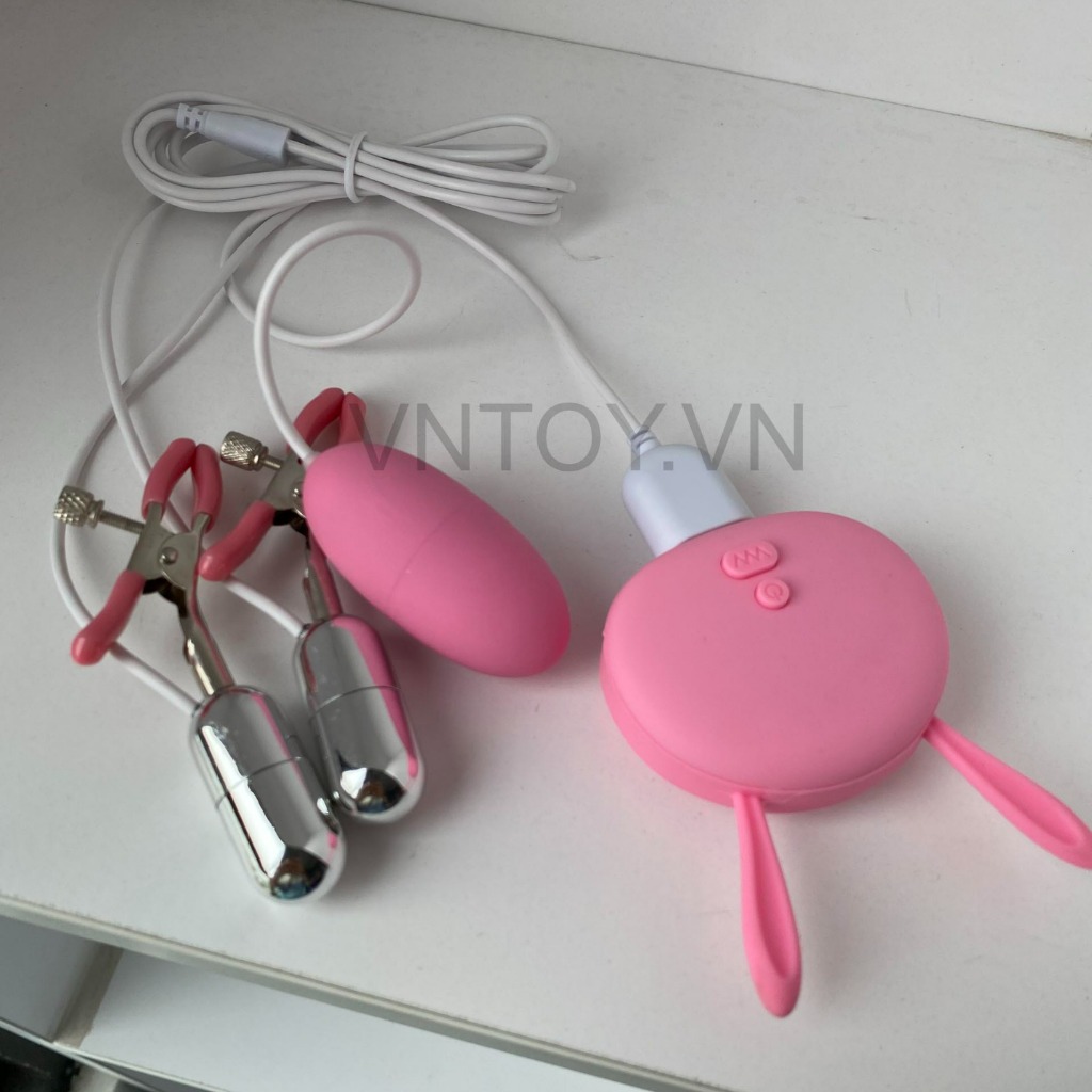 Trứng rung kích thích nhũ hoa kẹp ti sạc pin cao cấp