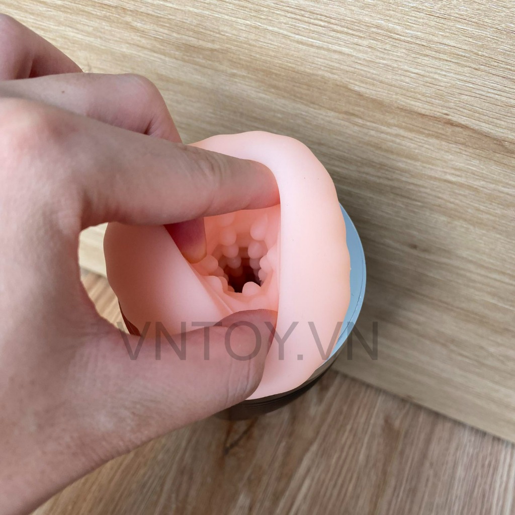 Cốc thủ dâm thò thụt sục cặc tự động phát âm thanh