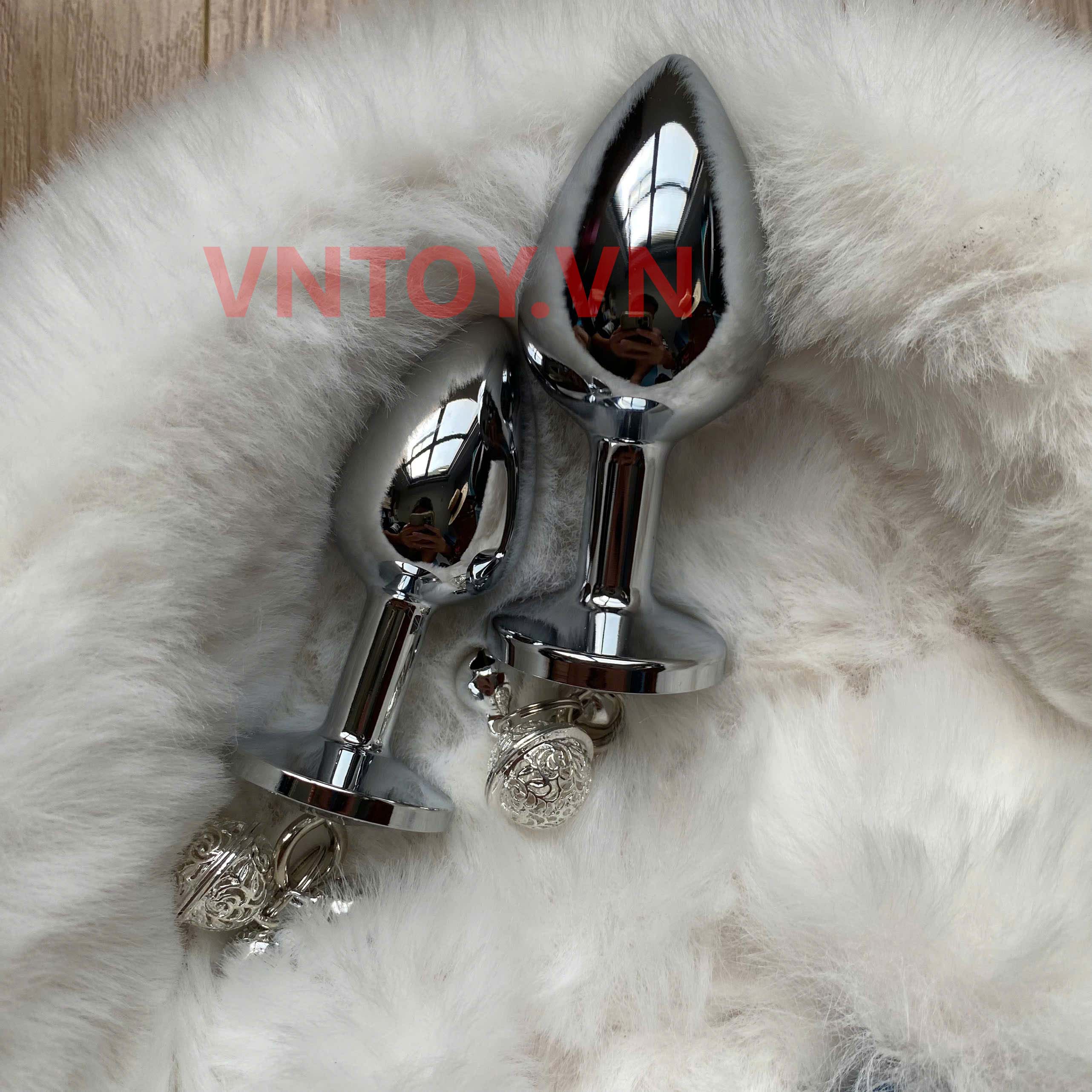Butt plug inox cao cấp gắn đá pha lê Bling Bling