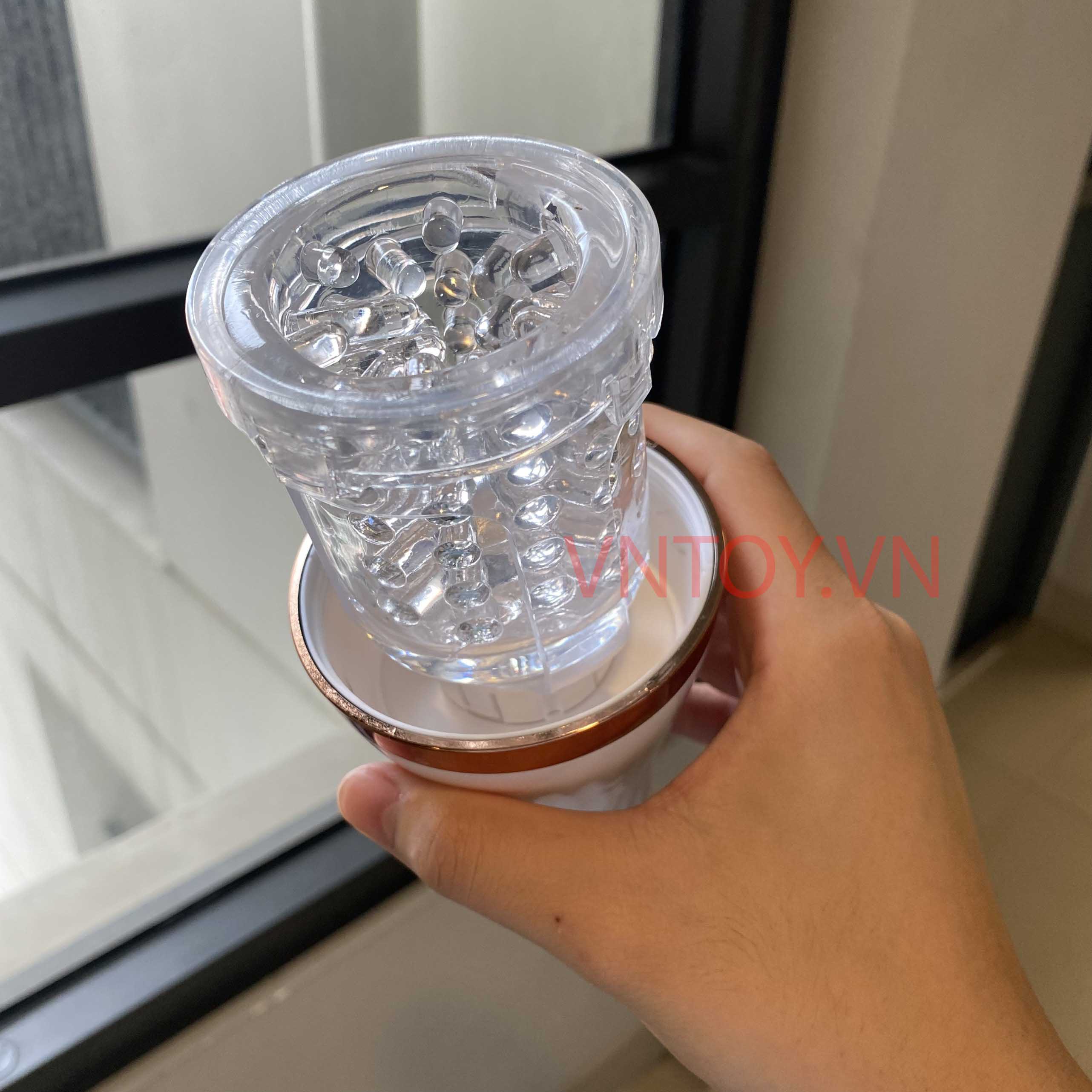 Cốc thủ dâm tự động Dibe xoay đảo chiều siết dương vật rên rỉ