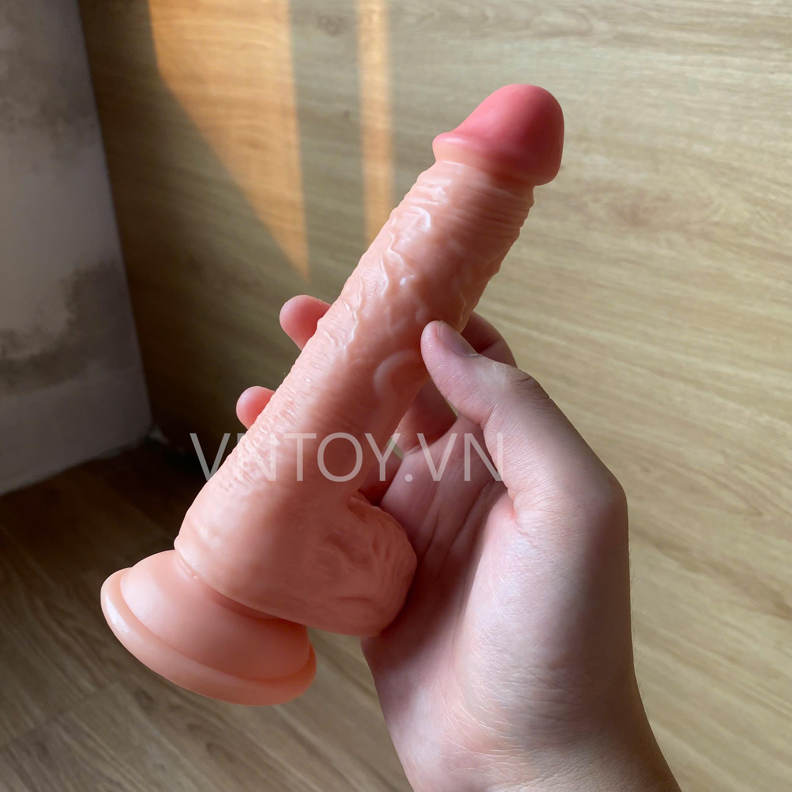 Dương vật giả cỡ lớn trắng hồng phong cách châu Âu