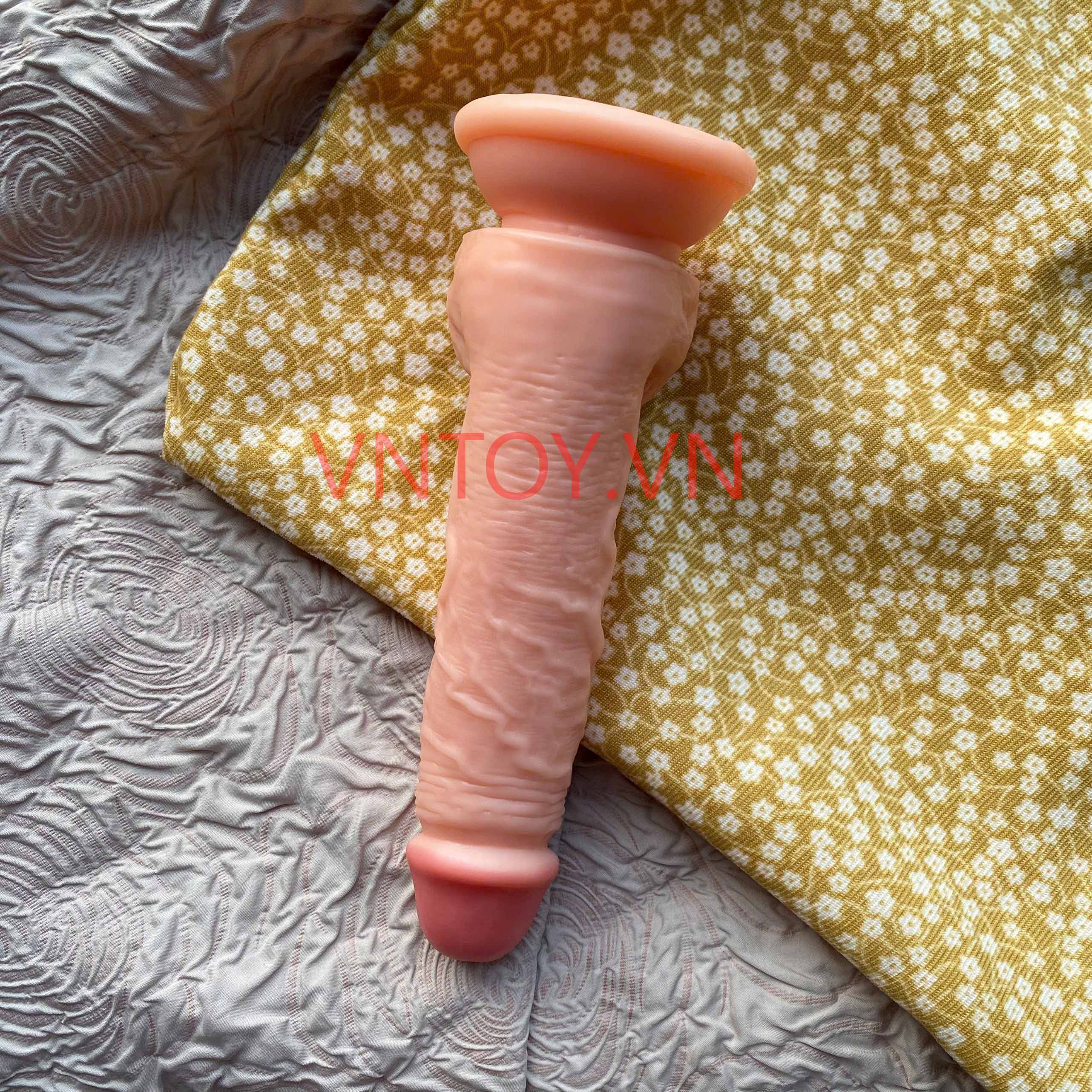 Dương vật giả cỡ lớn trắng hồng phong cách châu Âu