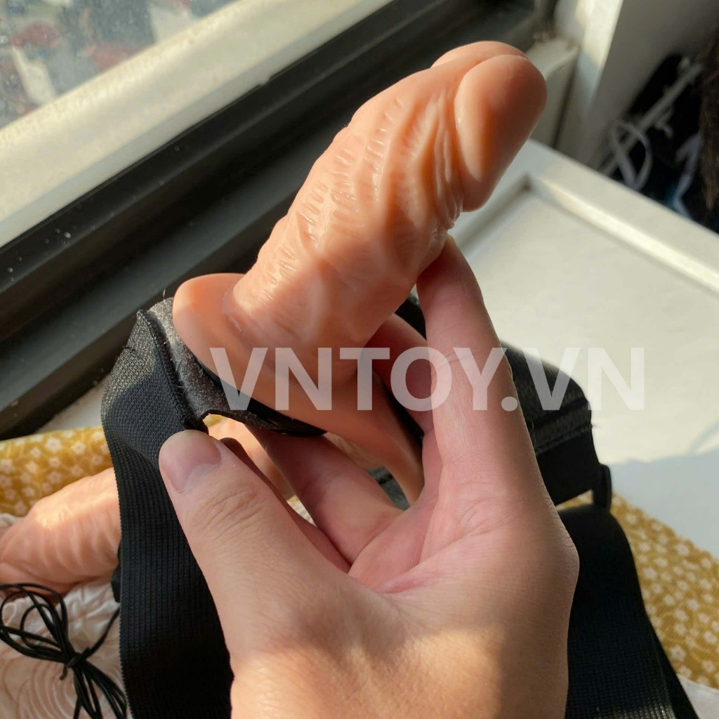 Dương vật giả đeo hông 2 đầu có rung – Double Strap-On Baile