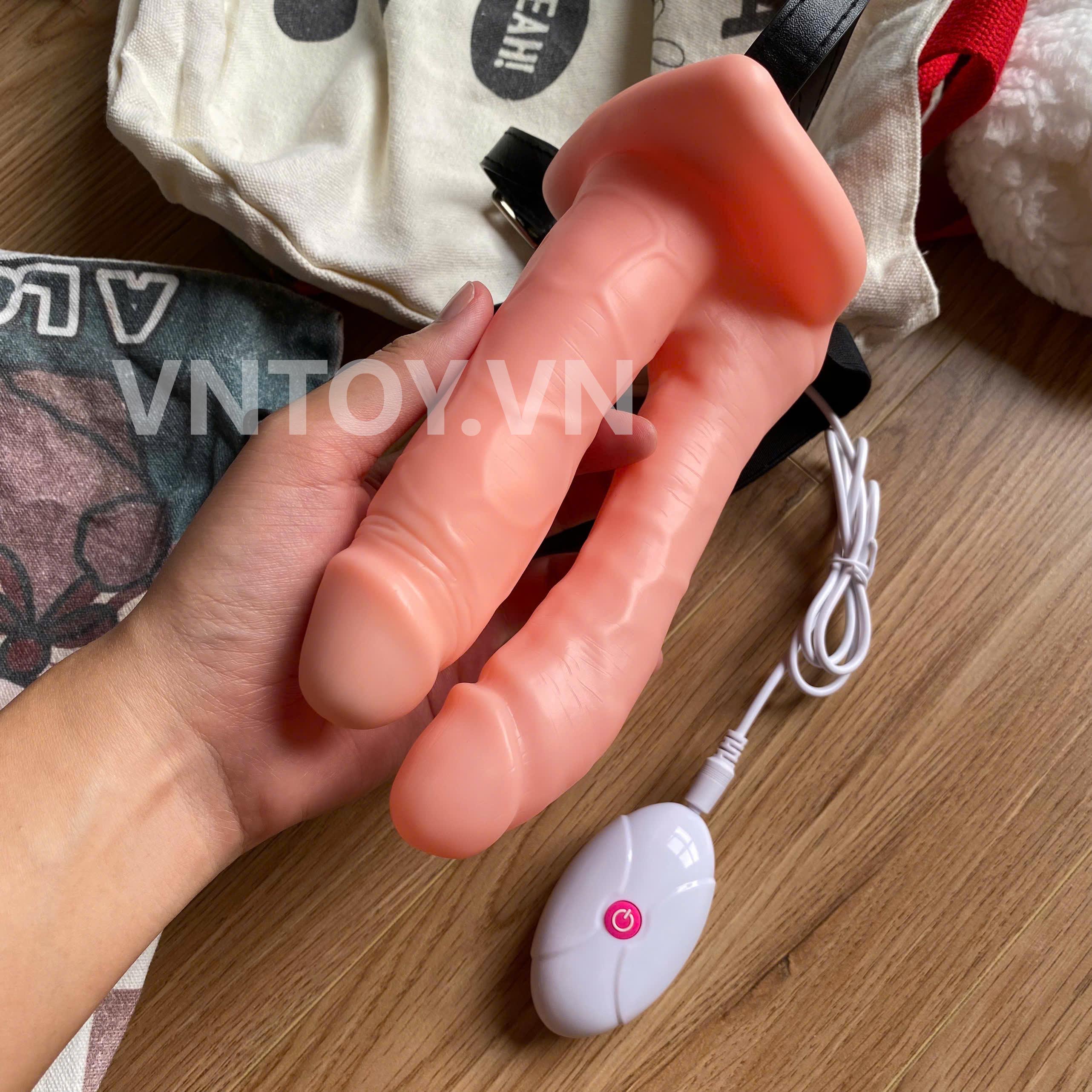 Dương vật giả đeo hông 2 đầu hollow rung 10 chế độ Lovetoy – đồ chơi tình dục cặp đôi