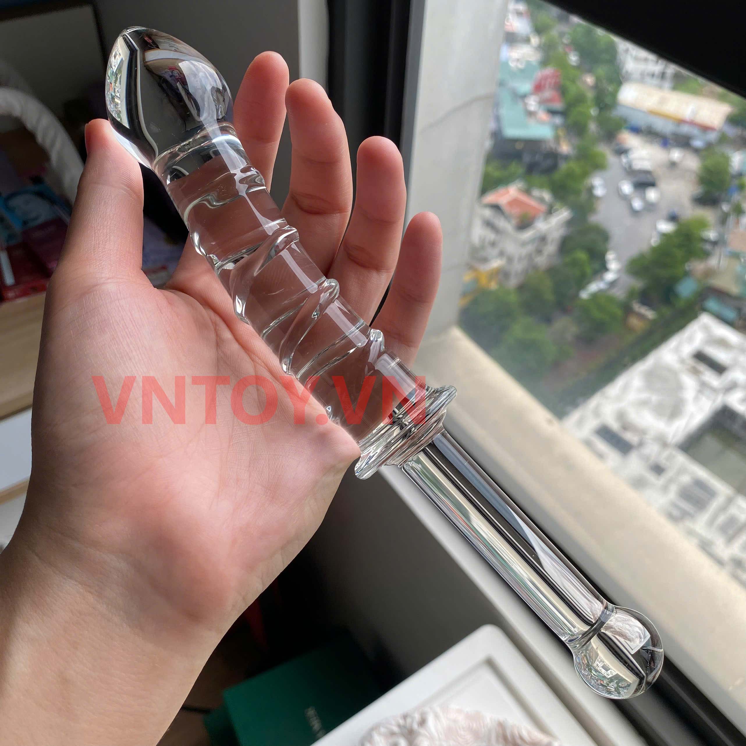 Dương vật giả thủy tinh cao cấp massage điểm G có tay cầm dài