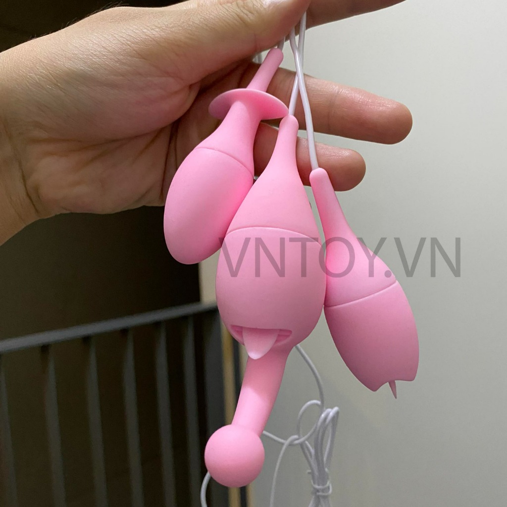 Trứng rung tình yêu 3 đầu lưỡi liếm gắn hậu môn