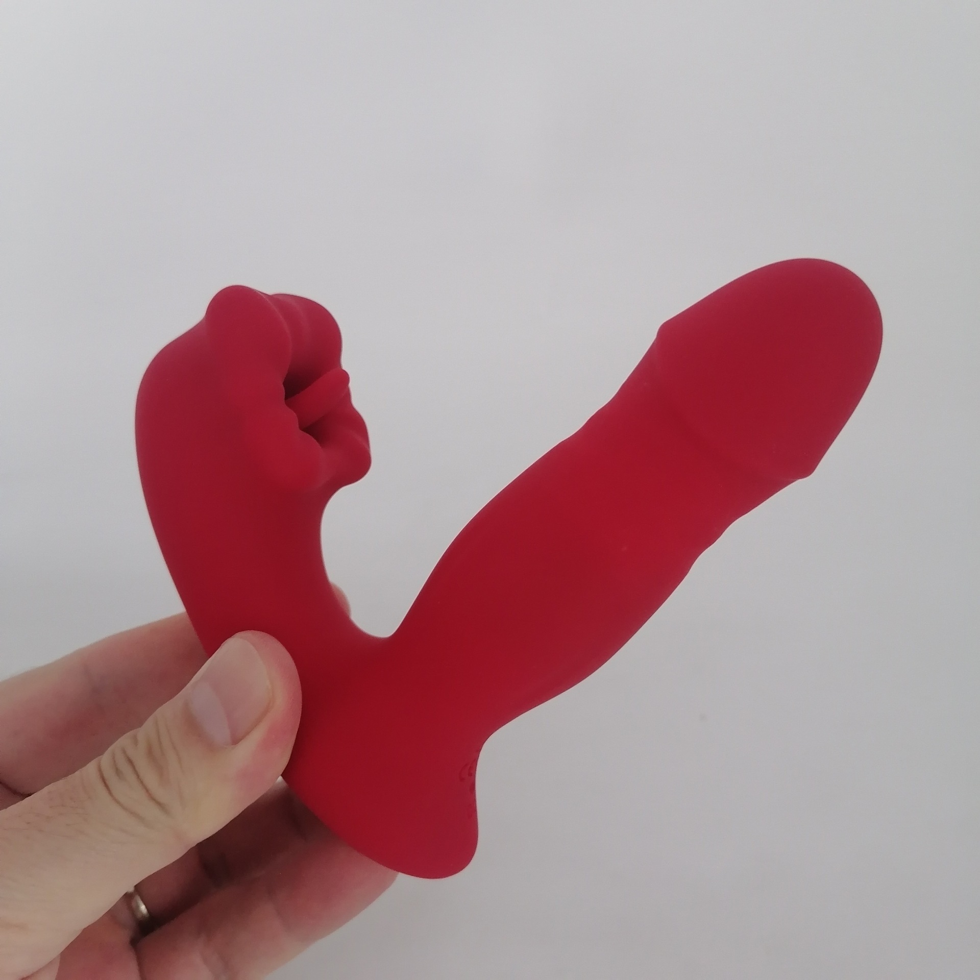 Máy Thủ Dâm Big Mouth Kết Nối App Rung Thụt Liếm Đa Chế Độ