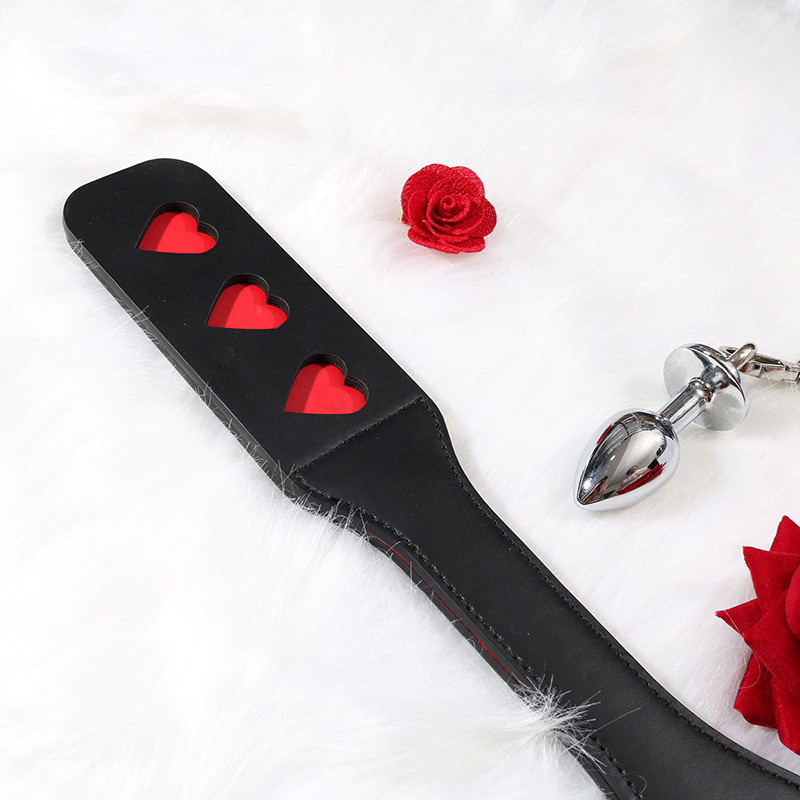 Roi Da Tình Nhân Hình Tim Gợi Cảm