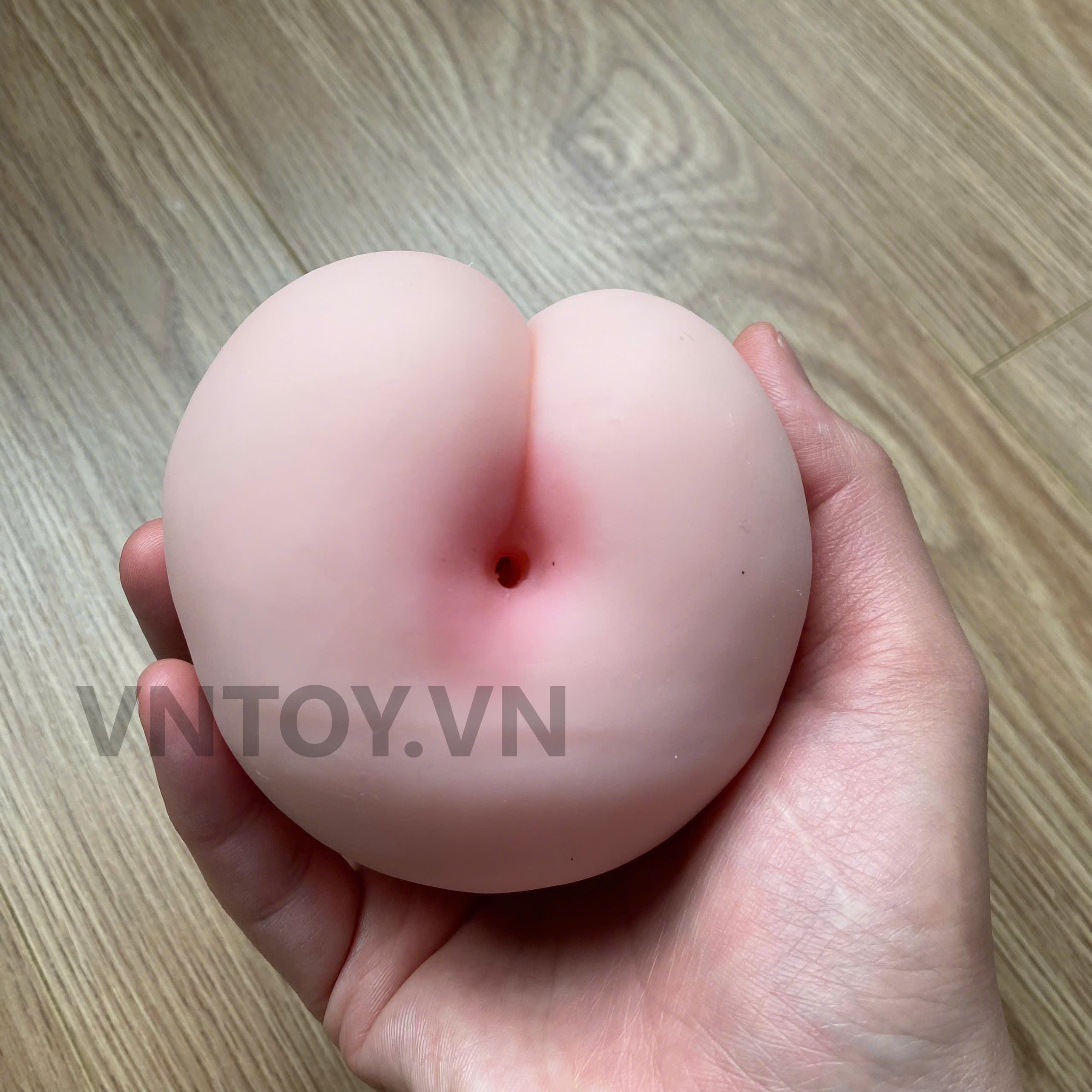 Vú giả đào tiên hồng hào có lỗ hậu môn mềm mại