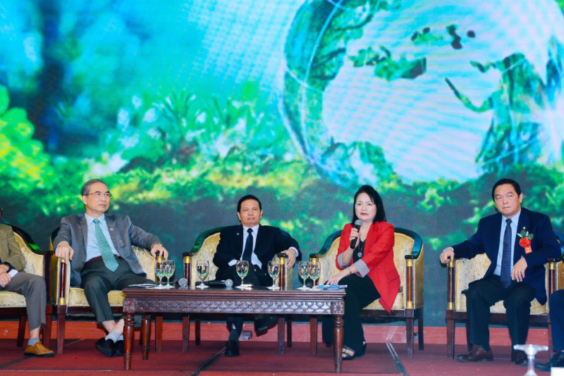 Viện Văn hóa Kinh doanh tham gia Diễn đàn Giao lưu Quốc tế: