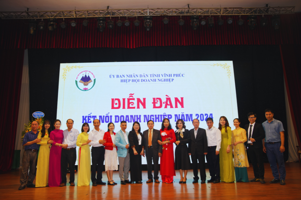 Viện Văn hóa Kinh doanh đem đến Diễn đàn Doanh nghiệp tỉnh Vĩnh Phúc 2024/2023 những 