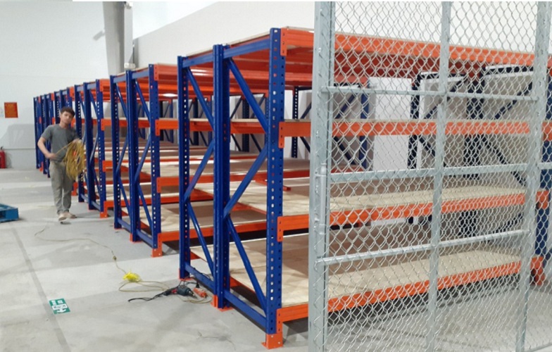 Giá Kệ Sắt, Kệ Sắt Công Nghiệp Tải Trọng 500 Kg/Tầng