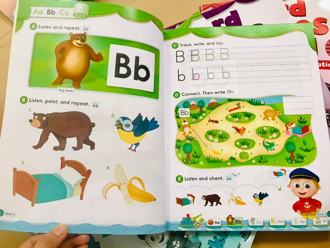 Oxford phonics world