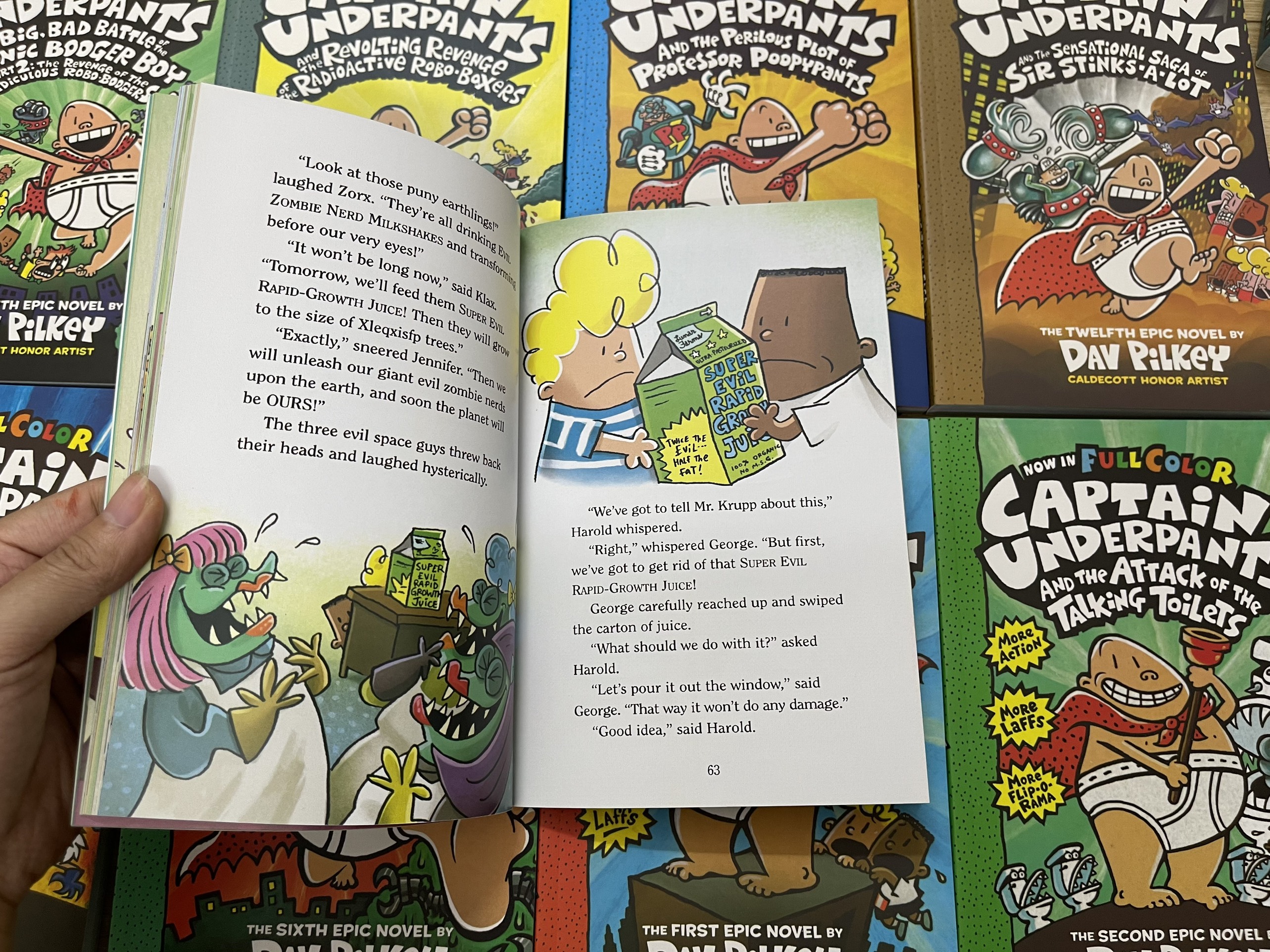 Captain Underpants bản màu 11 cuốn