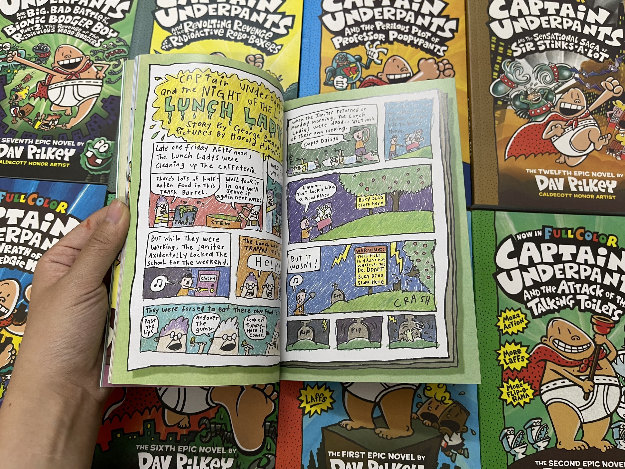 Captain Underpants bản màu 11 cuốn