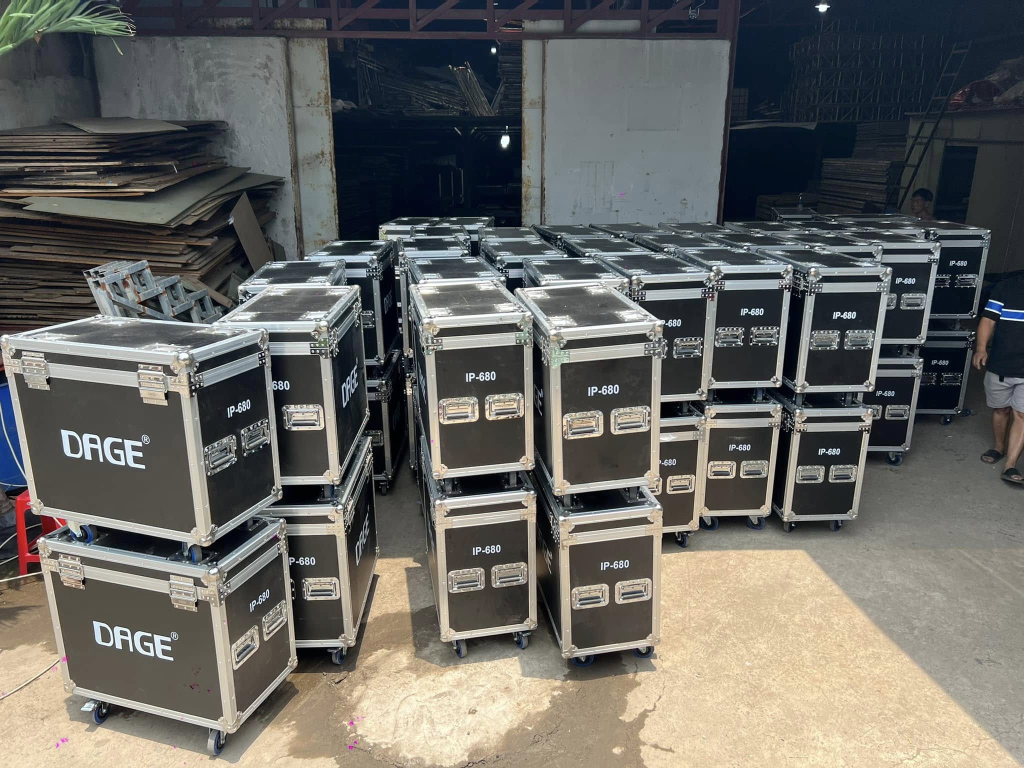 Bàn Giao 120 Cây Beam IP-680 Dage Tại Thành Phố Hồ Chí Minh: Nâng Tầm Công Nghệ Chiếu Sáng Cho Ngành Sự Kiện