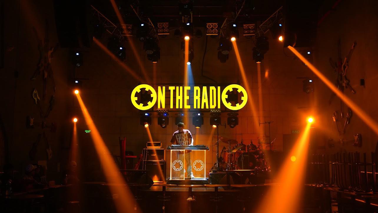 Đèn karaoke Hà Nội