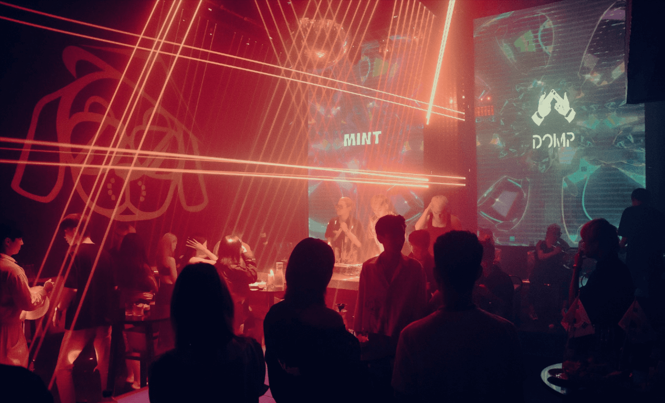 Đèn karaoke đa dạng mẫu mã