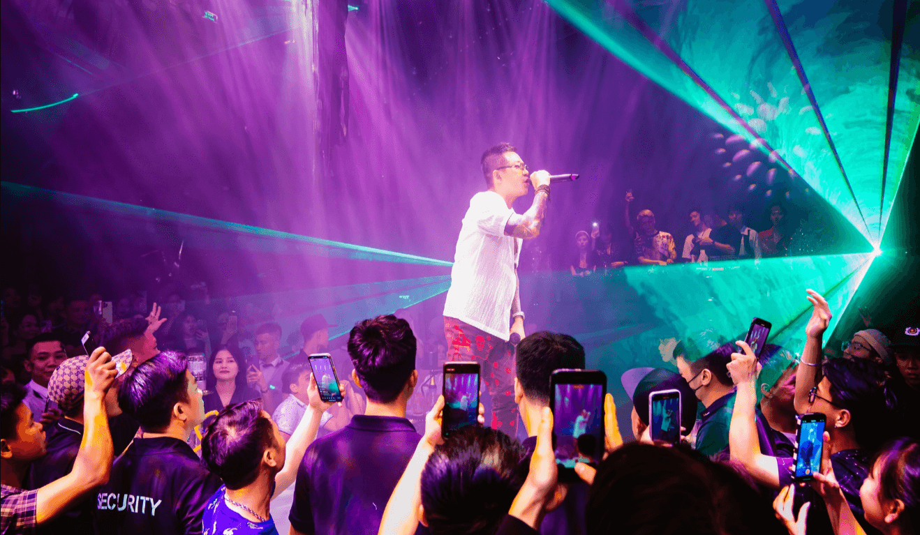 10 loại đèn karaoke phổ thông nhất