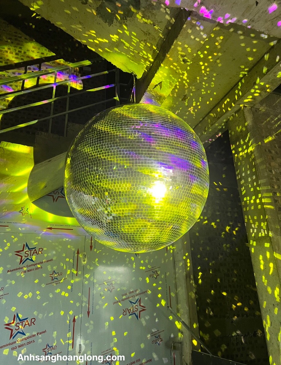 Đèn trái châu kiếng - cầu gương 120x120